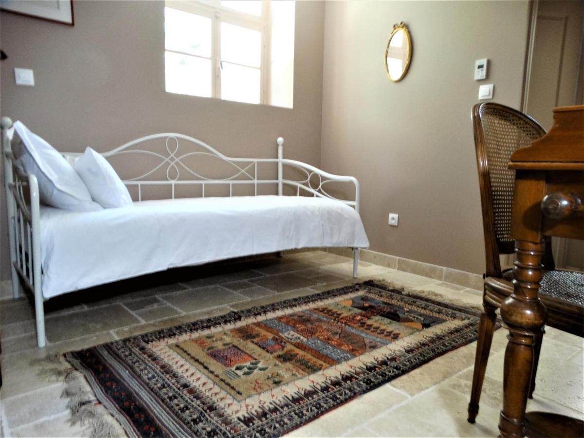 Chateau Montplaisir Charming B&B In Provence Valréas Exterior foto